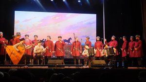 Выступление Кубанского казачьего хора