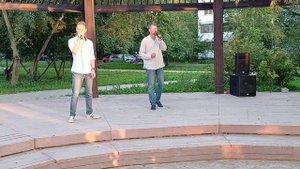 28. Отец рядом с тобой
