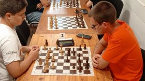 Кряквин Андрей (2100) - Шуров Александр (2024)