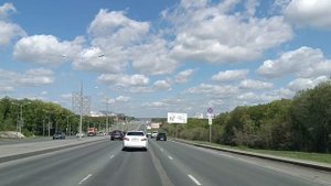 Просто послушайте *НЕ ЛЕТИ, НЕ ЛЕТИ ТАК ЖИЗНЬ*Суетливо и торопливо, я лучше переверну главу........