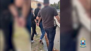 Грабеж на улице в Батайске