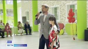 Аскар Абдразаков выступил в Республиканском кардиологическом центре в Уфе