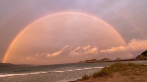 Загадочный купол из света запечатлели жители Партизанского округа