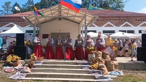 Ансамбль казачьей песни «ОБРАДА» — «Протянула она путь-дорожка». ЦДК с. Шаумян