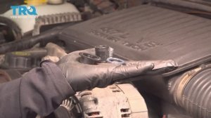 016. Как заменить уплотнители катушки зажигания на Jeep WJ 4.7 (1999 - 2004)