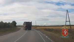 Пытался избежать ДТП, а получилось только хуже