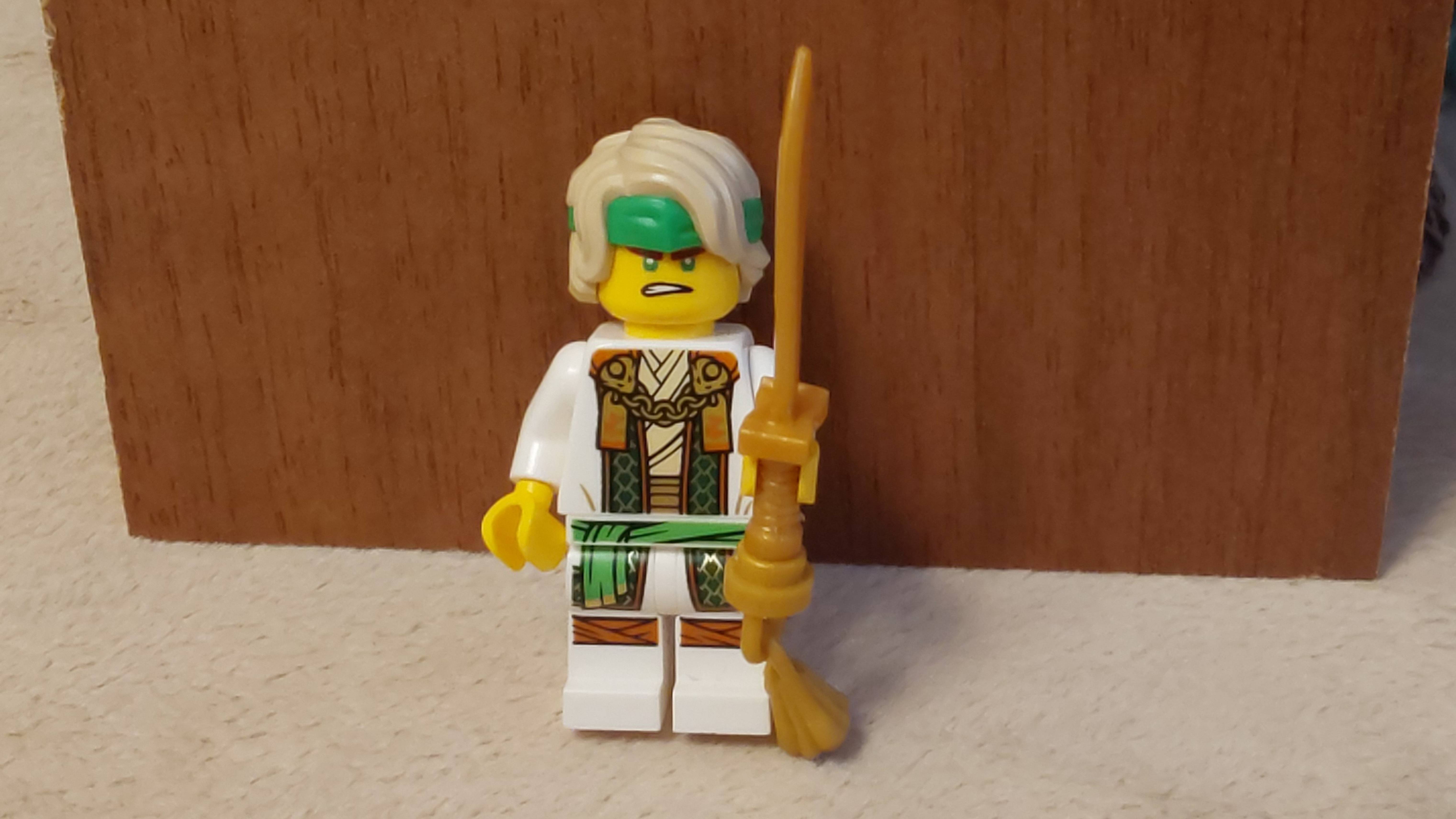 Обзор на фигурку лойда смотреть онлайн