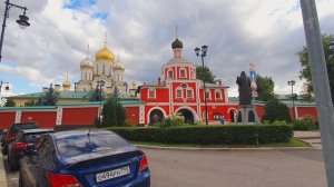 Зачатьевский ставропигиальный женский монастырь в районе Хамовники Москвы. Дата постройки 1584 год.
