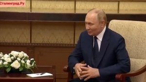 Путин и Лукашенко начали встречу в Пекине почти ночью. Сейчас в китайской столице 01:25.