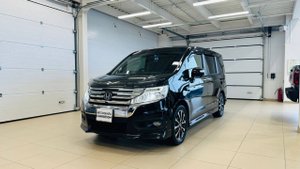 Honda Stepwgn, 2013 год