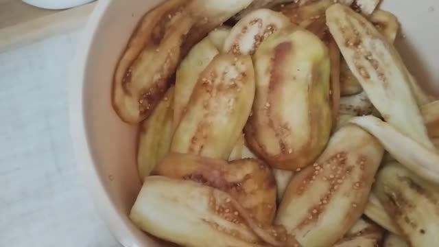 ЗАГОТАВЛИВАЮ  БАКЛАЖАНЫ ОЧЕНЬ ВКУСНЫЕ!