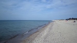 ПЛЯЖ В ЯНТАРНОМ. ПОЛНЫЙ ШТИЛЬ.