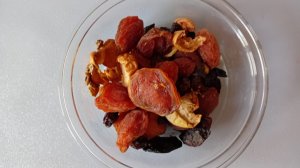 КАК ПРИГОТОВИТЬ КОМПОТ ИЗ СУХОФРУКТОВ: курага, изюм, сушеные яблоки