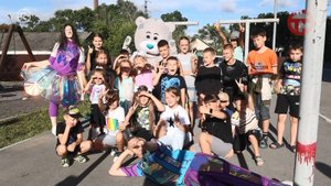 🎉 Жители дома на Приморской, 11 устроили весёлый праздник для своих детей