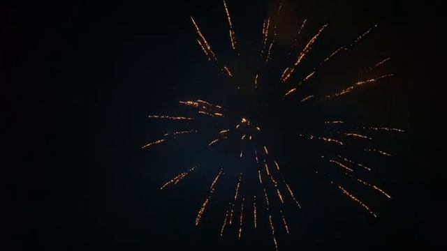 огненная надпись "Выходи за меня ". смотреть онлайн