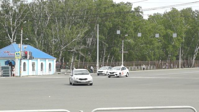 ПОВОРОТ НАЛЕВО | Как правильно и безопасно выполнять поворот налево на перекрёстках смотреть онлайн