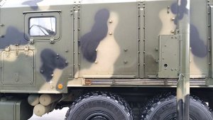 Идём мимо огромного количества Радиолокационных станиций различных конфигураций и мощности