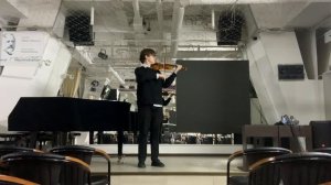 И.С. Бах Партита для скрипки соло №3 ми мажор BWV 1006 (Прелюд и Лур). Н. Паганини 10 каприс для скр