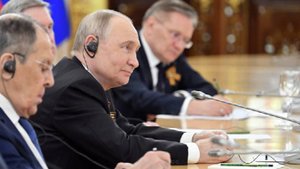 Путин пошутил в ответ на вопрос Фицо о том, как у него дела