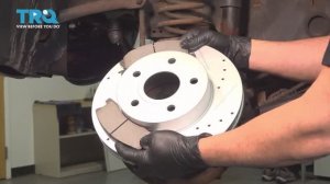 019. Как заменить передние тормоза на Jeep WJ (1999 - 2004)