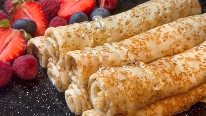 БЛИНЫ на кефире, которые получатся у всех...🥞🍶😋    Рецепт в описании ✍️