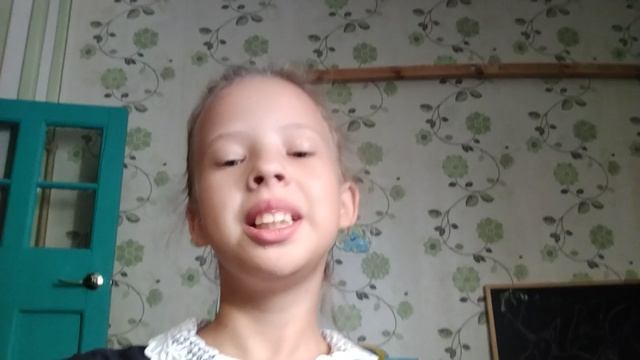 2сентября Но я сразу потеряла пропуск (от входа школы)😅😂😁. 👩🏻Маша иКристинка,👧🏼 смотреть онлайн