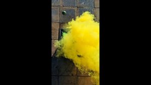 🎈Разбиваем стеклянные бутылки и падающие шарики! Разбиваем всё хрустящее и мягкое!🔥