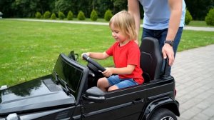UGC - "Детский электромобиль Mercedes G65".