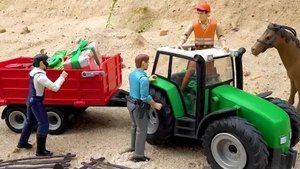 Спасите трактор от угонщиков и строительной техники