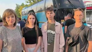 В международный детский лагерь «Артек» из Донецкой Народной Республики отправились федеральные по...