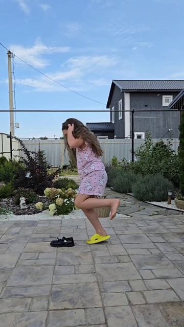 1 сентября🥰 смотреть онлайн