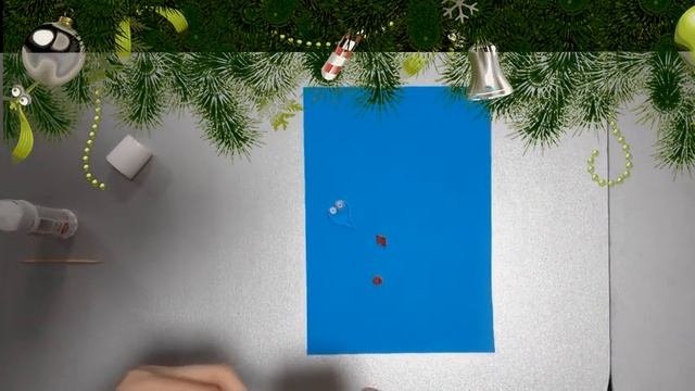 Открытка Ёлочка в технике квиллинг