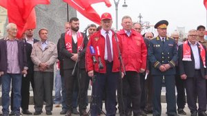 Вторая мировая окончена война! Слава советскому народу-победителю!