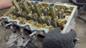 Двигатель Kia Sportage начал греметь - визуальная причина