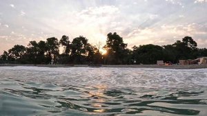 Пляж Агудзеры на рассвете