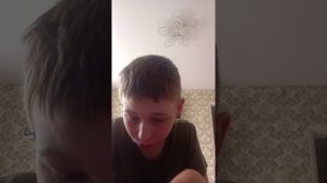 странный попугай продолжение на 10 лайков
