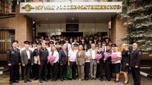 (12+) На страже порядка 102 года: в Мытищах чествовали сотрудников ППС