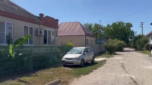 Продается кирпичный дом площадью 100 кв.м. с косметическим ремонтом в г. Крымск район автовокзал