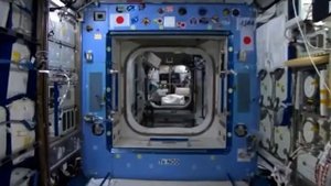 Быт космонавтов на орбите.