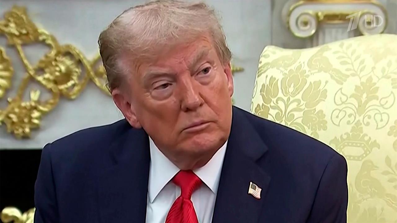 Американский президент Дональд Трамп признался, что смотрел военный парад в Пекине