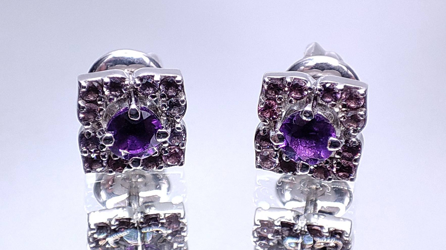 Серьги-пусеты с камнями Аметист и Шпинель