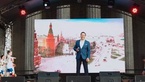 Песня о Москве - Владислав Косарев