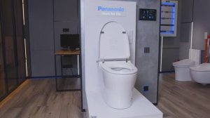 Panasonic CH 2720 — умный унитаз-биде нового поколения.
