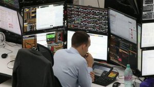 "Известия": активы розничных инвесторов на российских брокерских счетах возросли