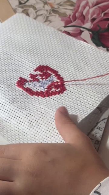 #вышивка #школа #сентябрь #сентябрь2025 #осень #осень2025 #уют #научилась #красота #поделка #детям # смотреть онлайн