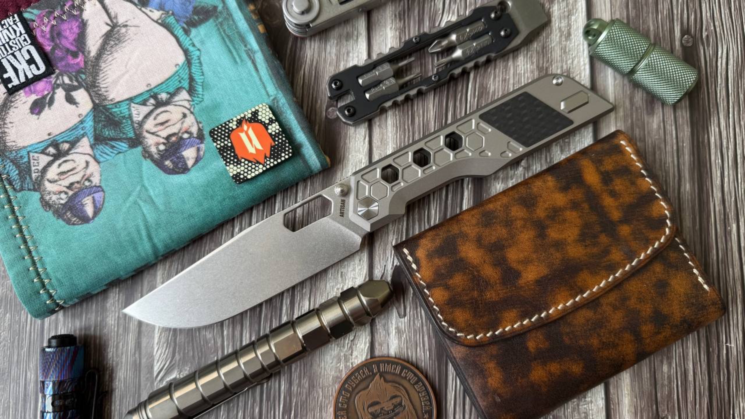 СТРАХ ТРИПОФОБА! Artisan Cutlery Beest складной нож