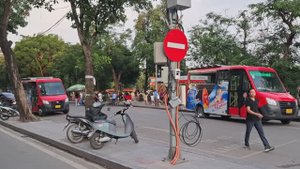 🚌 На чем перемещаться по Ханою: всё про транспорт в одном видео