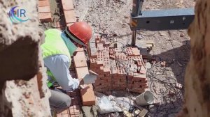 Vie du Donbass - Iougra reconstruit un immeuble à Avdeïevka