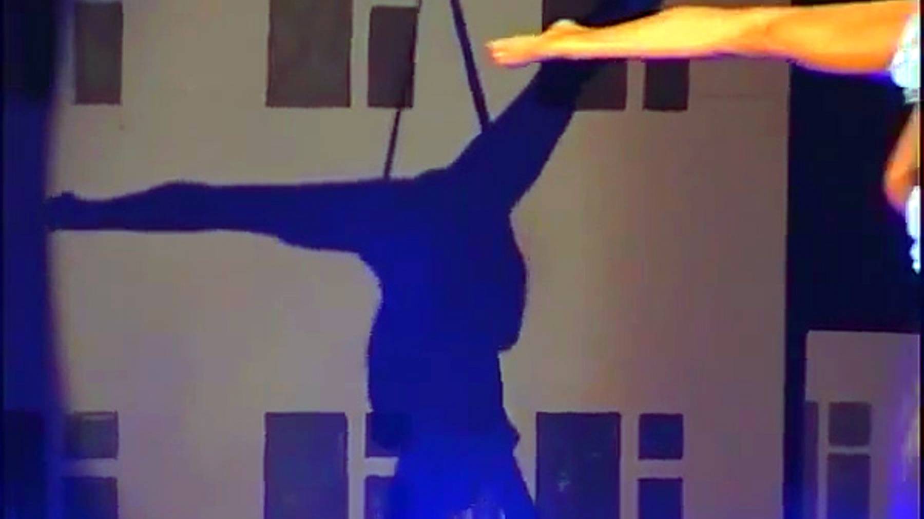 Цирк Дю Солей из новожопинска смотреть онлайн