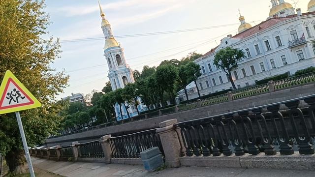 Мистическое место Петербурга, Семимостье рано утром